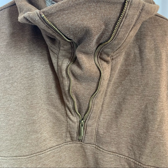 Old Navy High Neck Sweatshirt 3/4 Zip Detail Two Hand Pockets - Picture 6 of 8